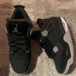 Jordan 4 black canvss